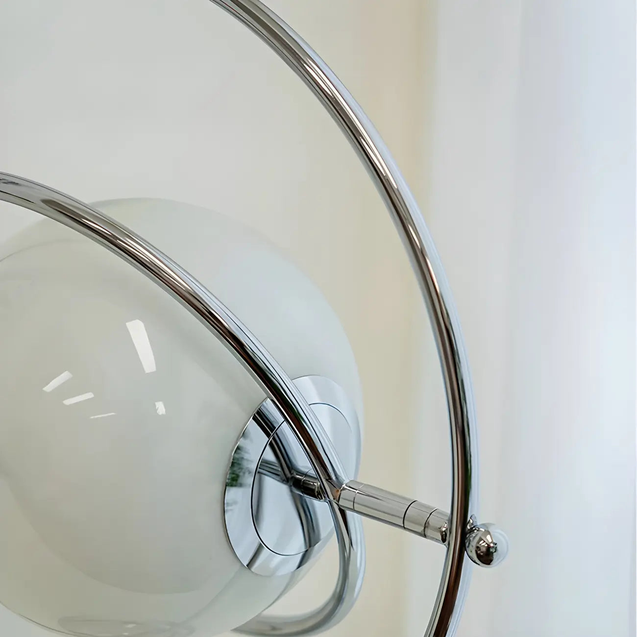 Art Deco Glass Globe Silver Table Lamp for Living Room