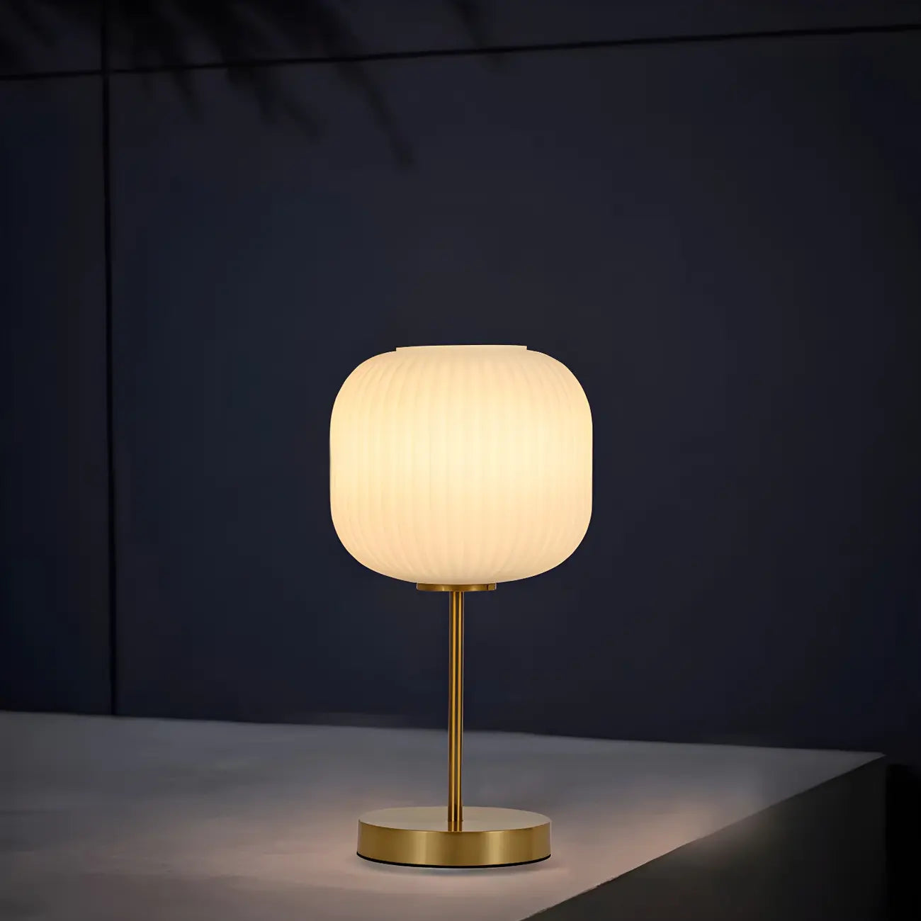 Modern White Glass Shade Goleden Table Lamp for Bedroom
