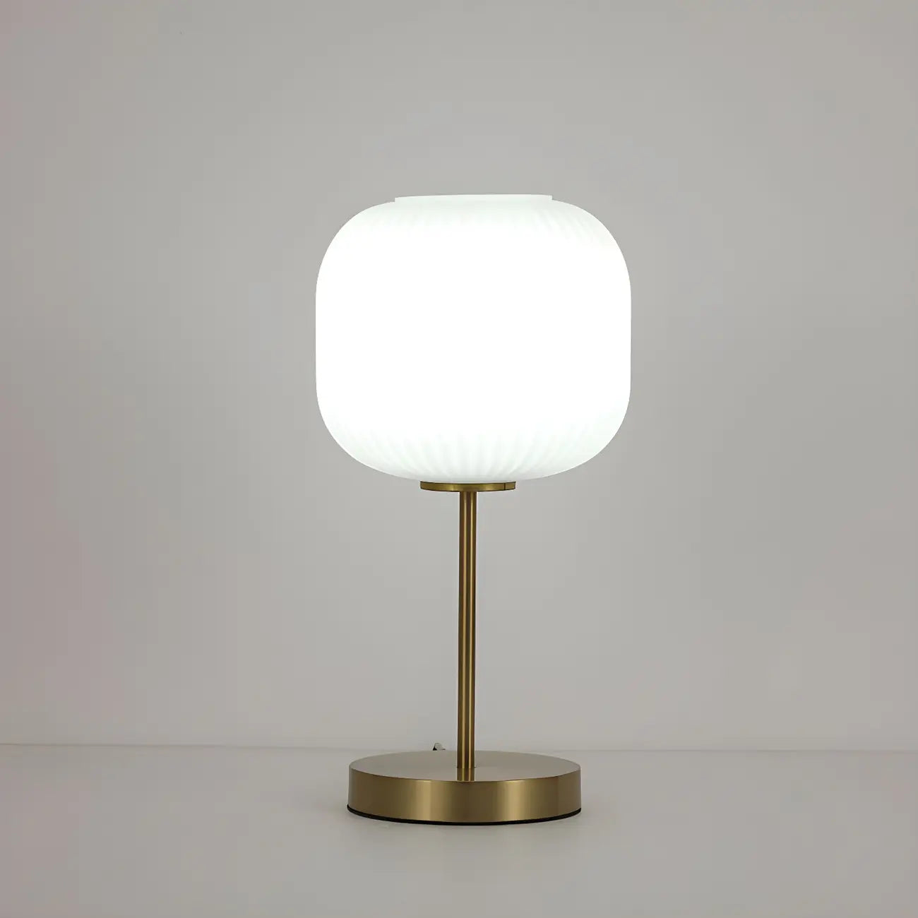Modern White Glass Shade Goleden Table Lamp for Bedroom