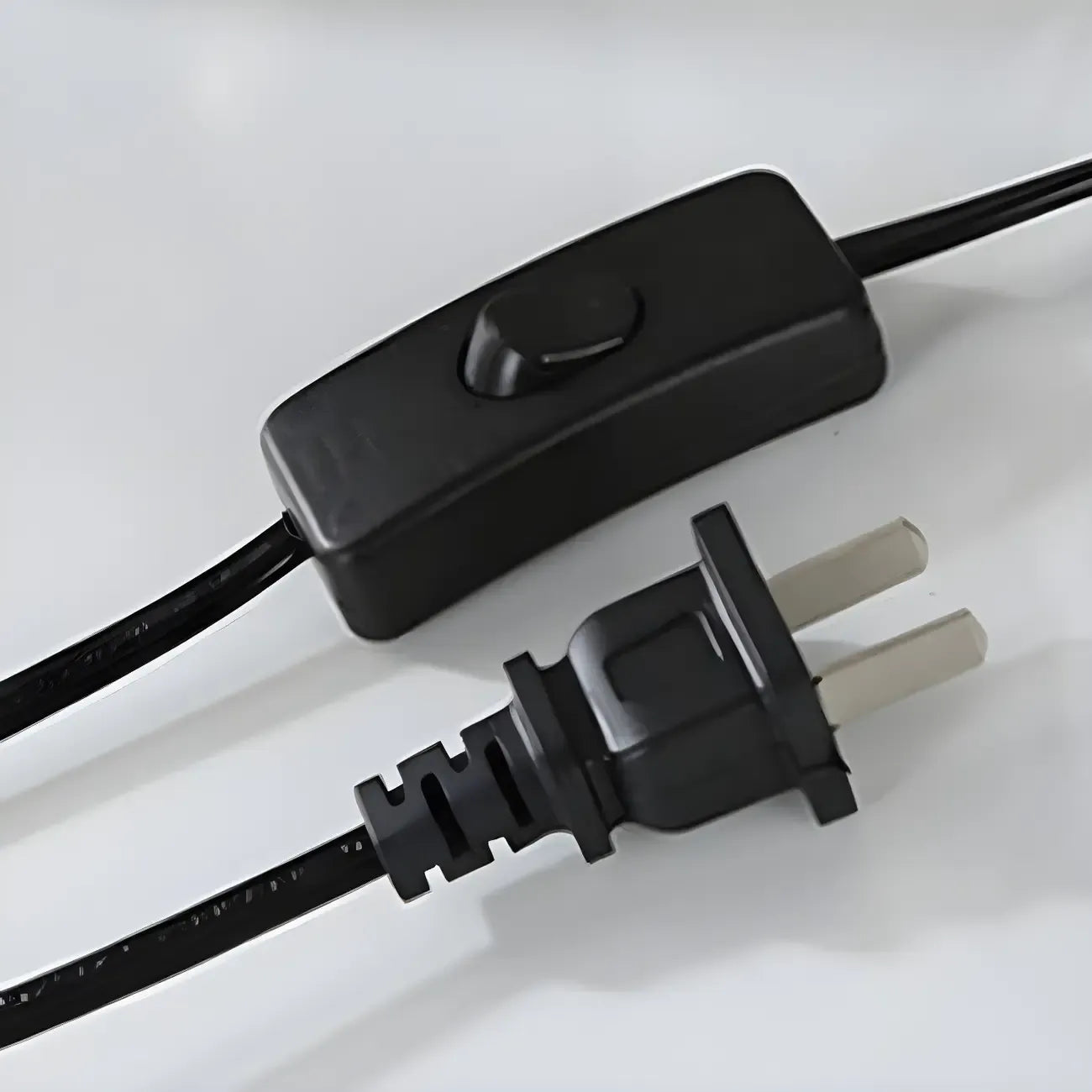 Modern White Glass Shade Goleden Table Lamp for Bedroom