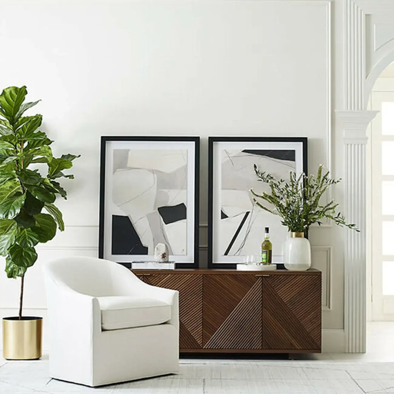 Oriental Black/Walnut Wooden Sideboard with Drawers