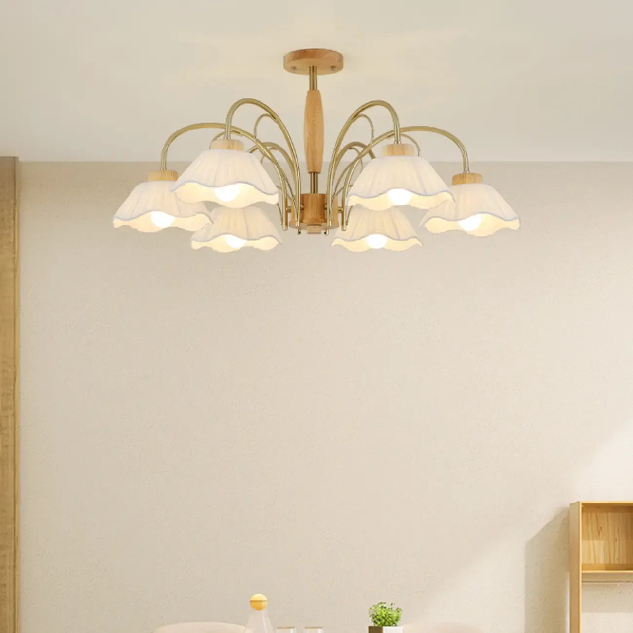 Floral Fabric Ceiling Light for Living Room in Natural Finish