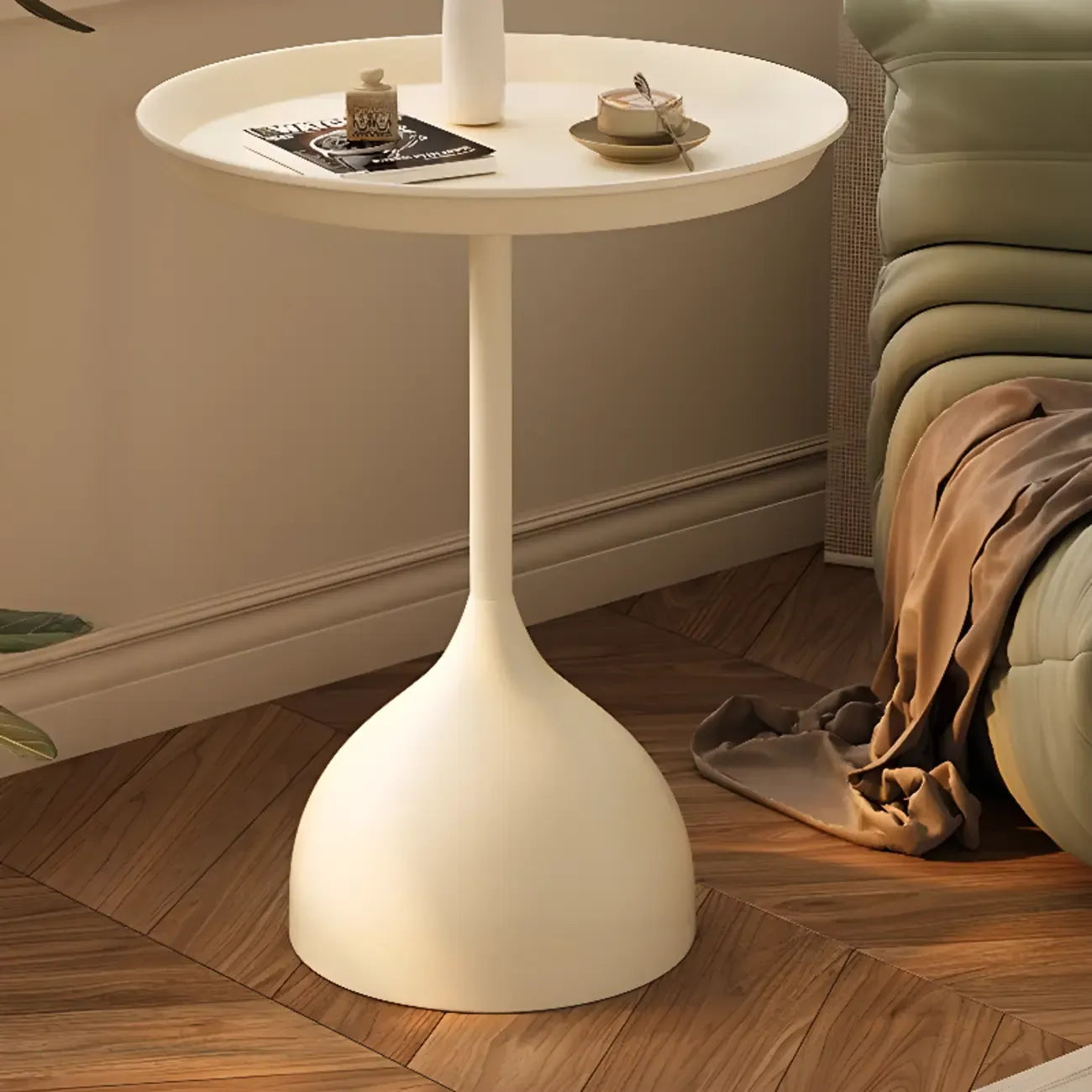 Nordic Round Black Metal Accent Table for Living Room