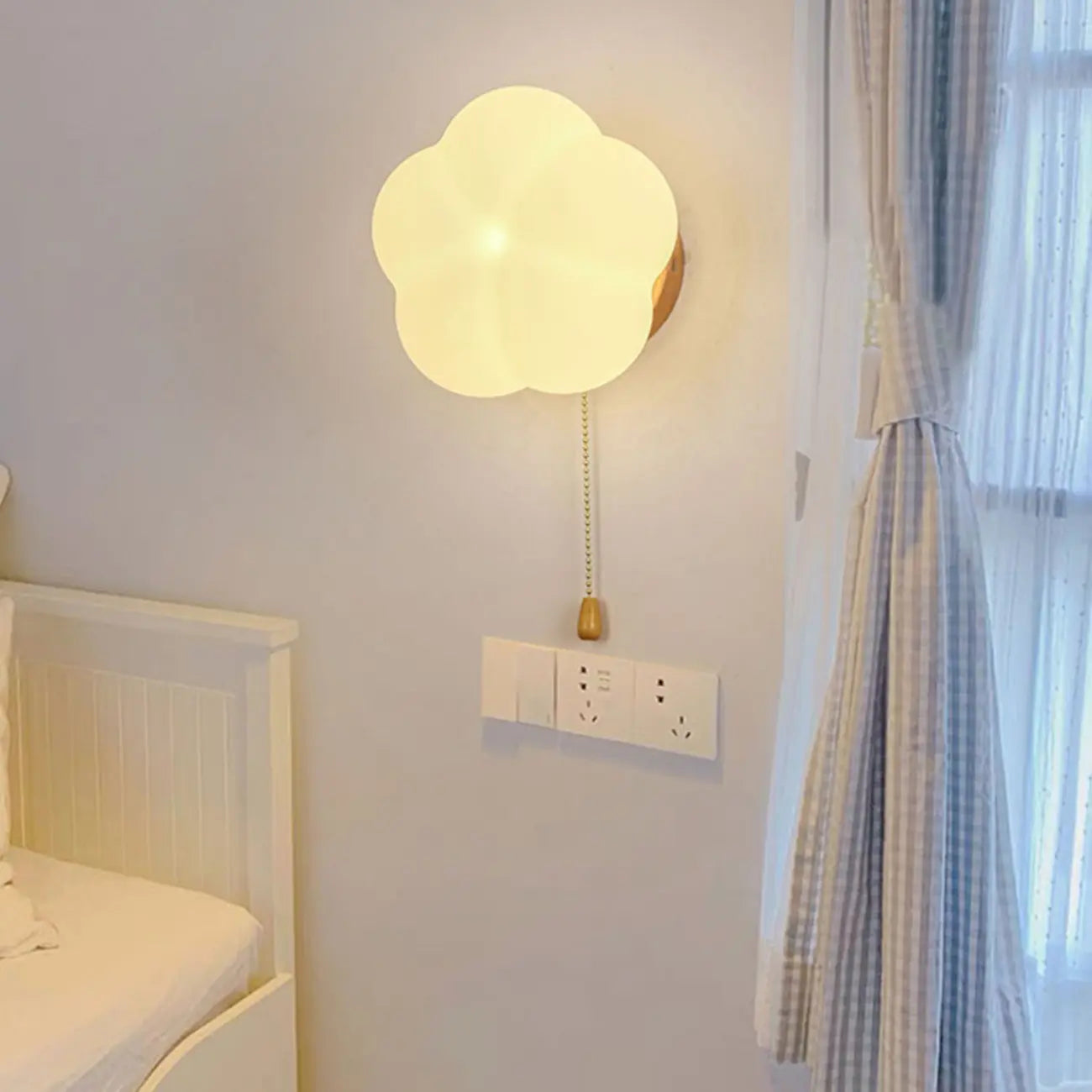 5 to 9 Inch Cloud Shape Wall Sconce for Bedroom Lighting