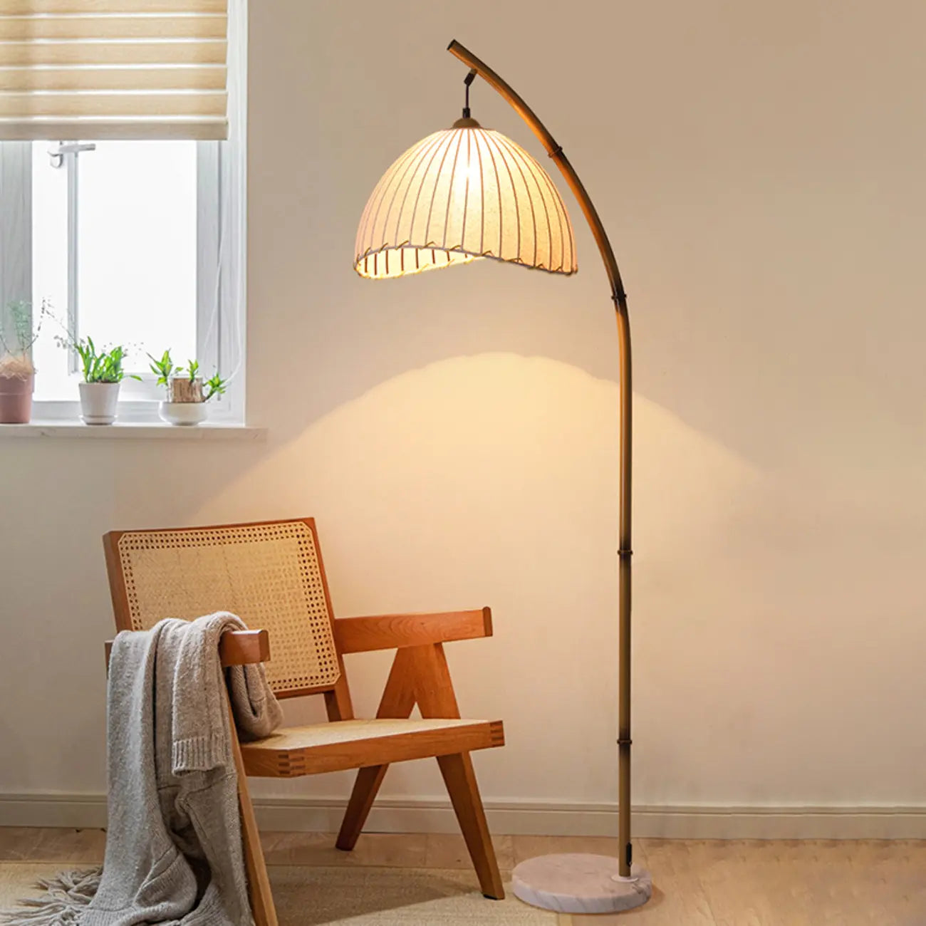 Modern Fabric Dome Metal Arc Floor Lamp Plug-In for Living Room