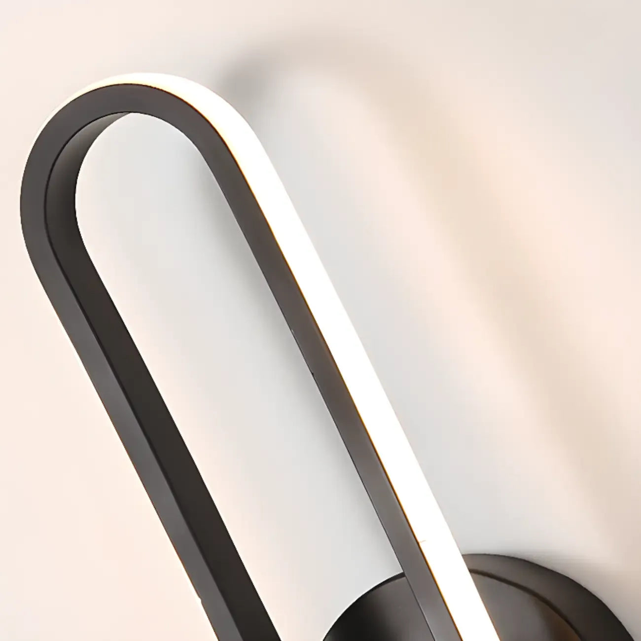 Minimalist LED Wall Sconce with Metal Finish for Bedroom