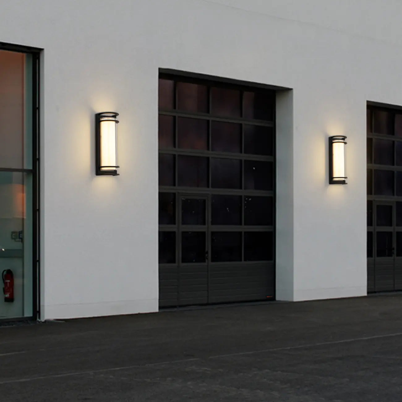 Modern Metal Black Round Tube LED Outdoor Wall Light