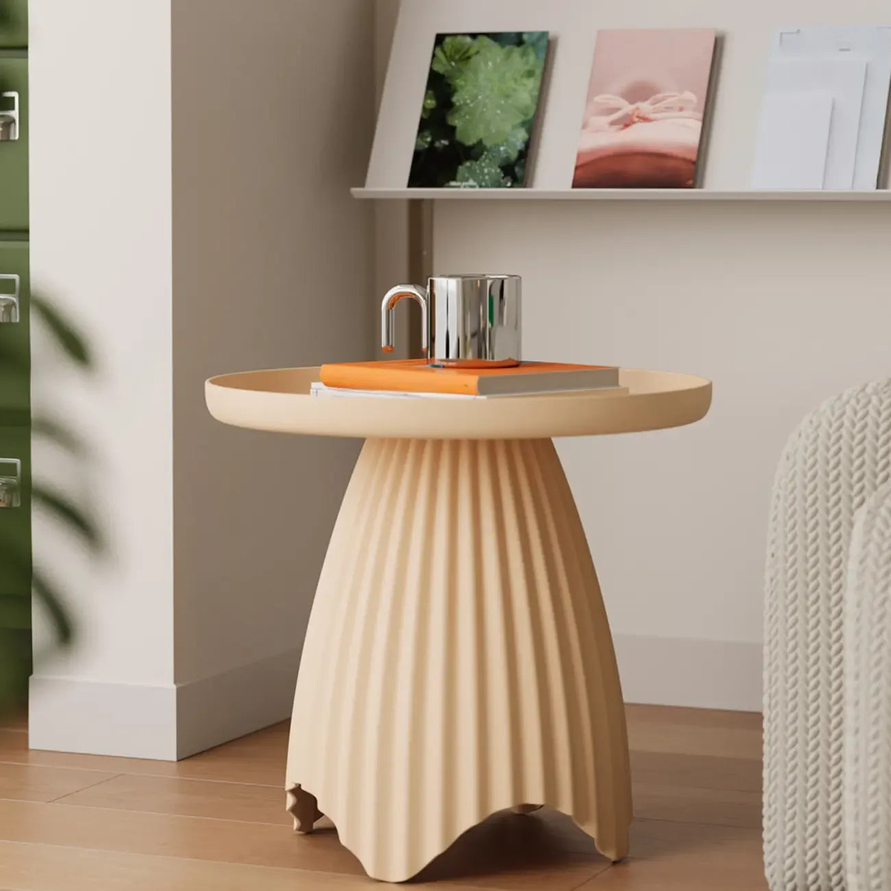 Scandinavian Plastic Round End Table with Tray Top for Bedroom