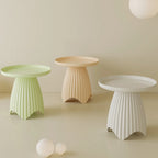 Scandinavian Plastic Round End Table with Tray Top for Bedroom