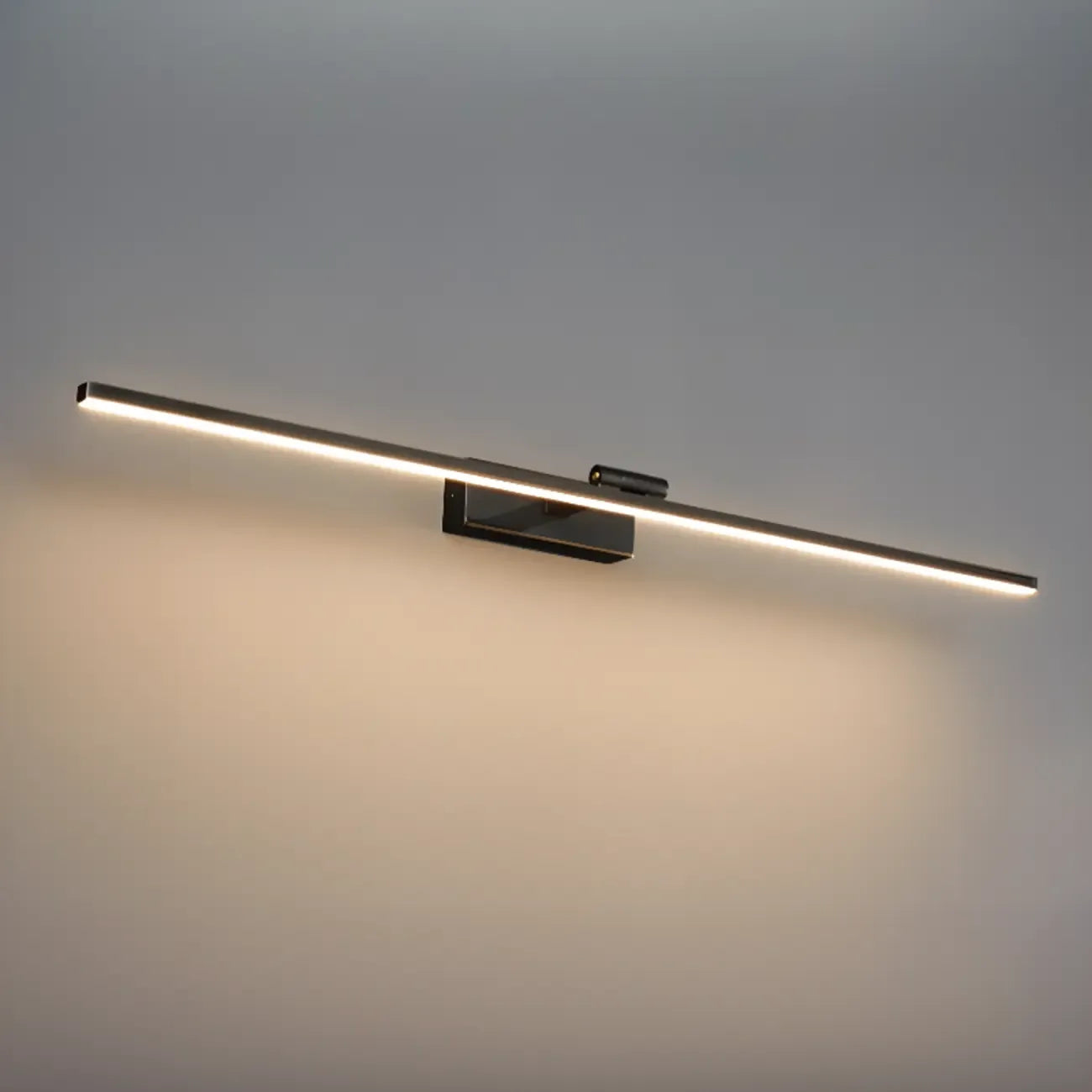 Minimalist Linear Metal Vanity Light 3-Gear Dimming for Bathroom