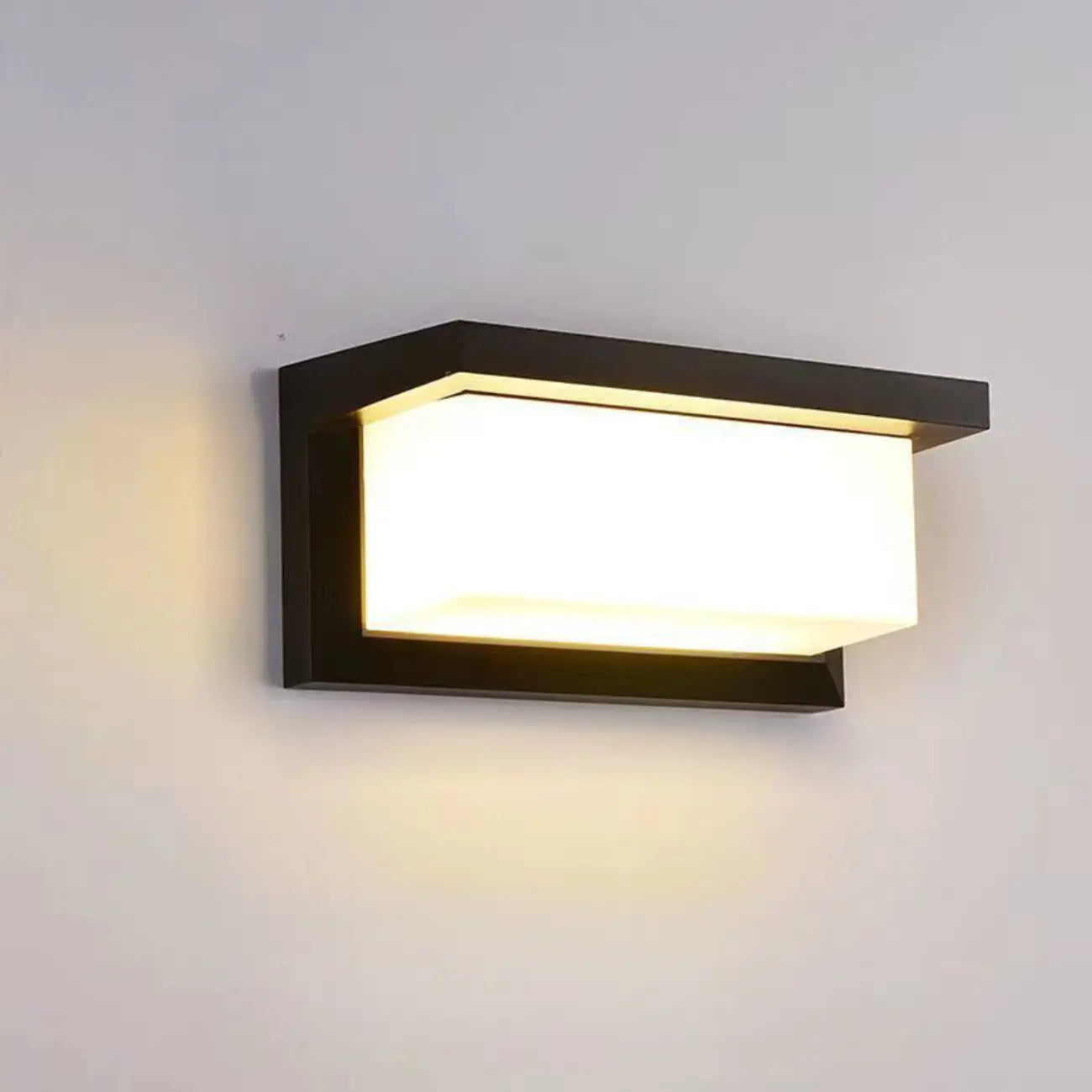 Modern Black Metal Rectangle Minimalist Wall Sconce