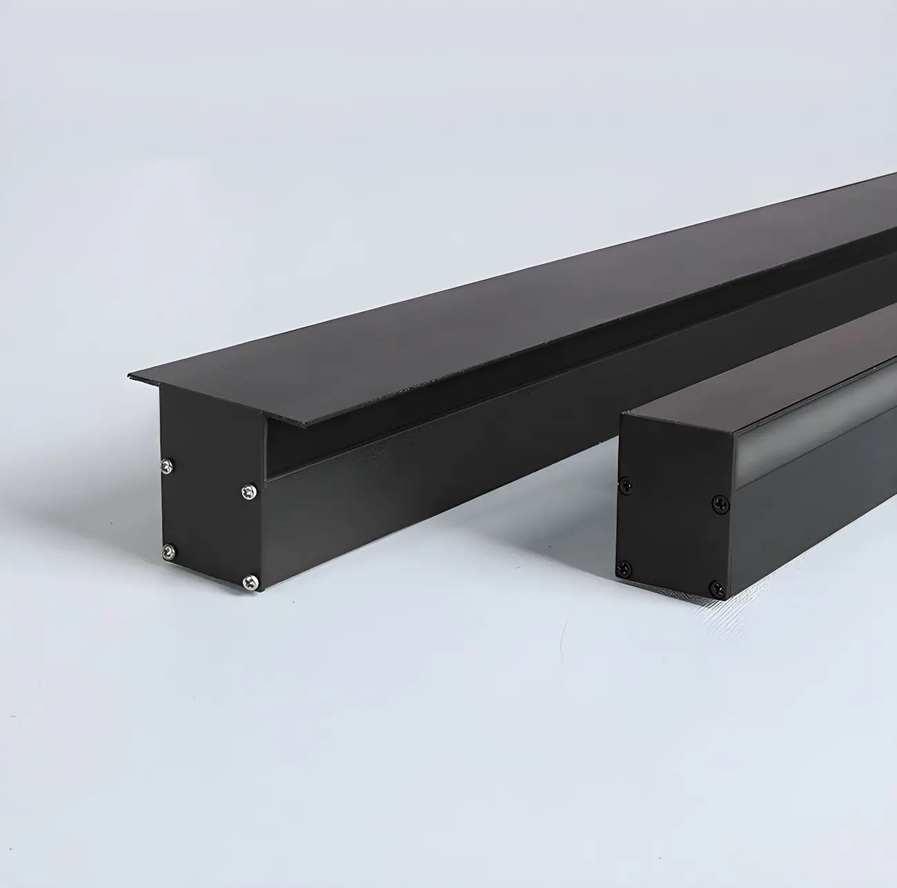 Modern Metal Black Linear Outdoor LED Wall Light Fixture