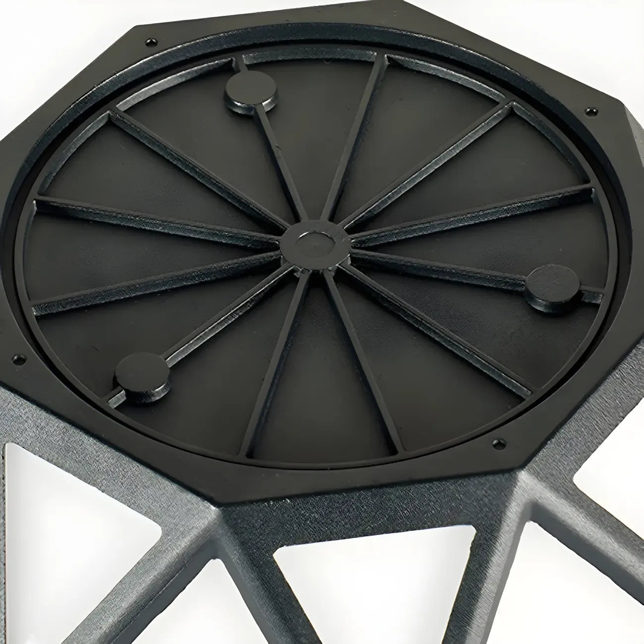 Black Metal Diamond-Design Post Cap Light