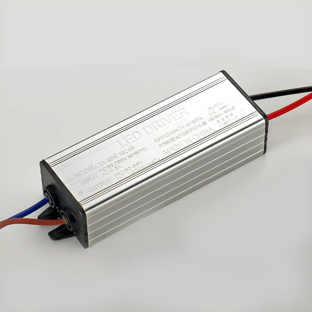 Black Metal Diamond-Design Post Cap Light